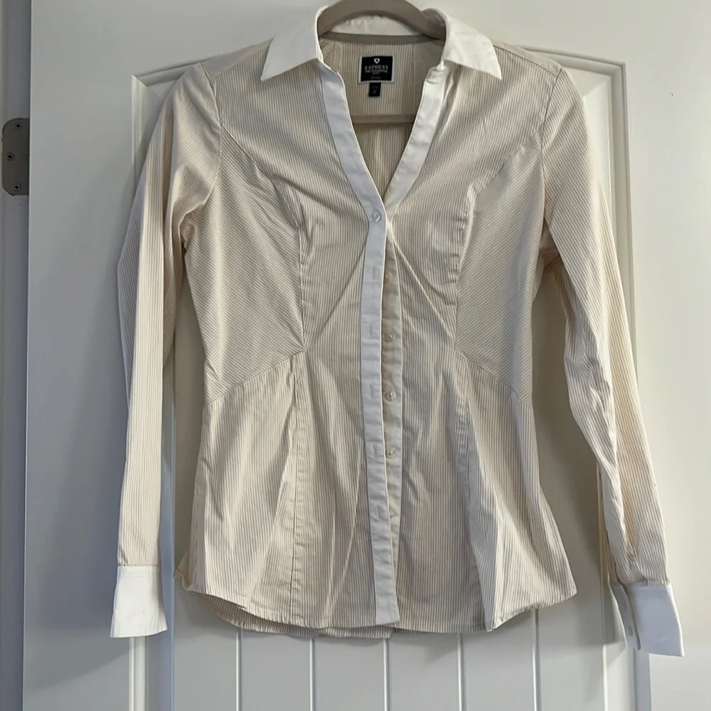 Express Essential Shirt - Picture 1 of 4